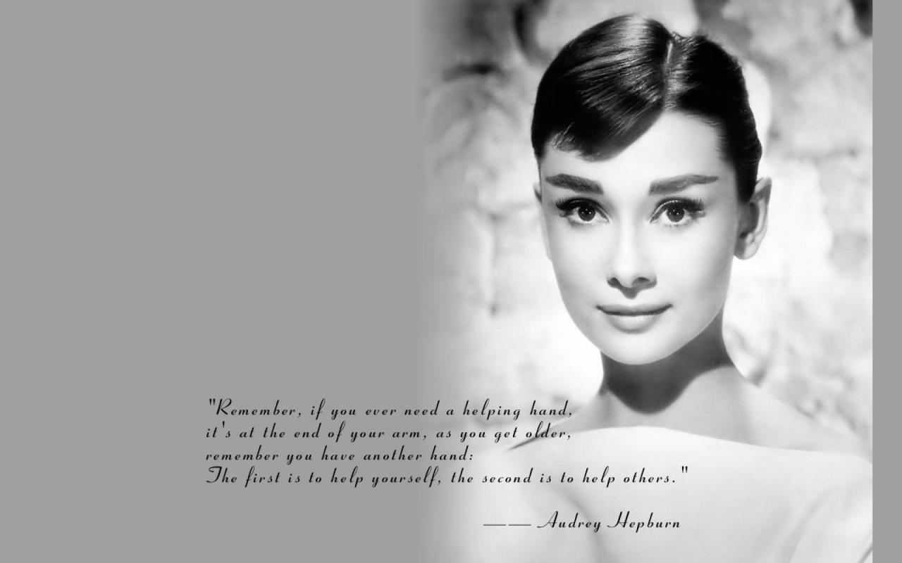 audrey-hepburn-body-pictures-5